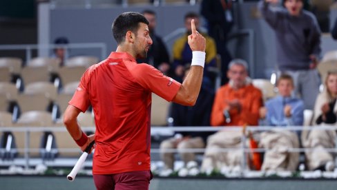 ROLAN GAROS U POTPUNOM ŠOKU: Uradili sve da Novak Đoković ispadne, pa im se obilo o glavu i sad ne znaju šta da rade! ROLAN GAROS U POTPUNOM ŠOKU: Uradili sve da Novak Đoković ispadne, pa im se obilo o glavu i sad ne znaju šta da rade!