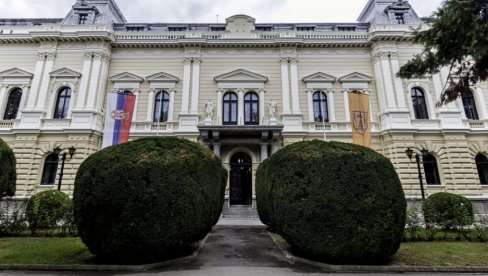 SNS U POŽAREVCU UBEDLJIVO POBEDILA SA 64,31 ODSTO GLASOVA: Koalicija oko SNS osvojila 47 od 68 mandata u gradskoj skupštini SNS U POŽAREVCU UBEDLJIVO POBEDILA SA 64,31 ODSTO GLASOVA: Koalicija oko SNS osvojila 47 od 68 mandata u gradskoj skupštini