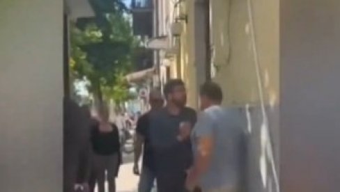 SILEDŽIJSKI INCIDENT: Lazović silom sprečavao čoveka da brani svoj lokal (VIDEO)