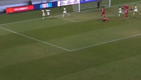 NEVEROVATNO: Evo kako je Srbija primila gol u 95. minutu i ostala bez finala Evropskog prvenstva za kadete (VIDEO) NEVEROVATNO: Evo kako je Srbija primila gol u 95. minutu i ostala bez finala Evropskog prvenstva za kadete (VIDEO)