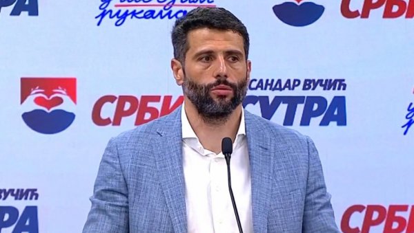 ИЗБОРНА НОЋ ИЗ ШТАБА СНС-А: Шапић саопштио најновије резултате избора у Београду по општинама (ВИДЕО) ИЗБОРНА НОЋ ИЗ ШТАБА СНС-А: Шапић саопштио најновије резултате избора у Београду по општинама (ВИДЕО)