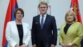 SAČUVATI JEZIK I TRADICIJU: Zajednički projekti Srbije i RS u kulturi i obrazovanju SAČUVATI JEZIK I TRADICIJU: Zajednički projekti Srbije i RS u kulturi i obrazovanju