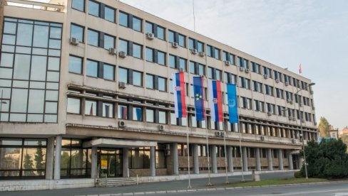 JAK BEDEM PROTIV AUTONOMAŠA: Birači u Novom Sadu nedvosmisleno poručili da ne podržavaju politiku nasilja prozapadne opozicije JAK BEDEM PROTIV AUTONOMAŠA: Birači u Novom Sadu nedvosmisleno poručili da ne podržavaju politiku nasilja prozapadne opozicije