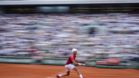 SVI SU BILI U ŠOKU! Novak Đoković se pojavio na terenima Rolan Garosa, a razlog je neverovatan