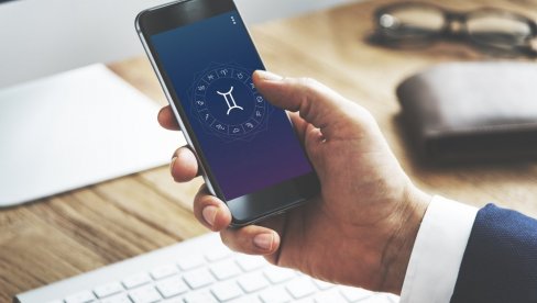 DNEVNI HOROSKOP ZA SREDU 3. JUL: Blizanci mogu da očekuju uspeh u poslu; Jarčevima se javlja stara simpatija; Zgodne osobe padaju na Device DNEVNI HOROSKOP ZA SREDU 3. JUL: Blizanci mogu da očekuju uspeh u poslu; Jarčevima se javlja stara simpatija; Zgodne osobe padaju na Device