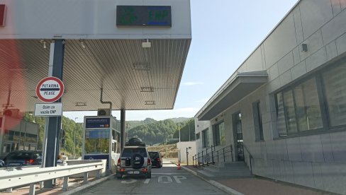 OGLASIO SE MUP VAŽNIM OBAVEŠTENJEM PRED USKRS: Ove tri stvari obavezno proverite pre putovanja (VIDEO) OGLASIO SE MUP VAŽNIM OBAVEŠTENJEM PRED USKRS: Ove tri stvari obavezno proverite pre putovanja (VIDEO)