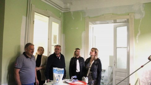 NOVI IZGLED AMBULANTI U KOLUTU I BAČKOM BREGU: Obnavljaju se objekti Doma zdravlja u somborskim selima NOVI IZGLED AMBULANTI U KOLUTU I BAČKOM BREGU: Obnavljaju se objekti Doma zdravlja u somborskim selima