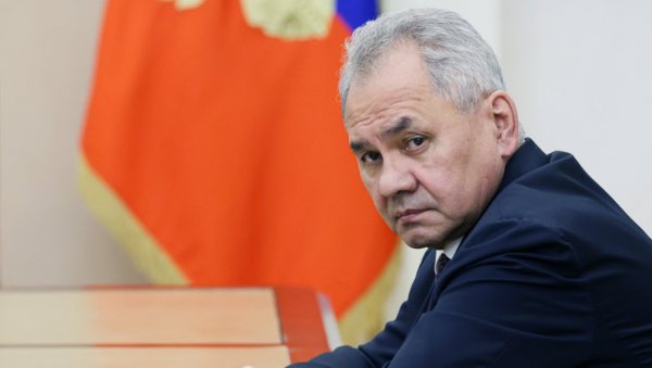 ОЧЕКУЈЕМО ВУЧИЋА У МОСКВИ 9. МАЈА Шојгу: То је свети дан за Русију и Србију ОЧЕКУЈЕМО ВУЧИЋА У МОСКВИ 9. МАЈА Шојгу: То је свети дан за Русију и Србију