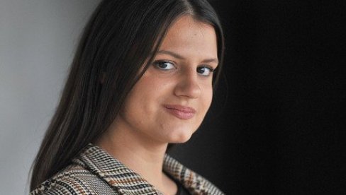 SANJA MARKOVIĆ DOBILA LJUBINKU BOBIĆ: Nagrada za najbolje komičarsko ostvarenje Udruženja dramskih umetnika Srbije SANJA MARKOVIĆ DOBILA LJUBINKU BOBIĆ: Nagrada za najbolje komičarsko ostvarenje Udruženja dramskih umetnika Srbije