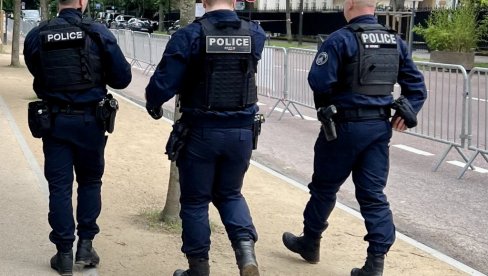 PUCNJAVA U FRANCUSKOJ: Ranjeno šest osoba od kojih dvoje maloletnika