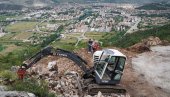 ПОЧЕЛА ИЗГРАДЊА ВИДИКОВЦА ИЗНАД ТРЕБИЊА: Стакленом стазом до најлепшег погледа ПОЧЕЛА ИЗГРАДЊА ВИДИКОВЦА ИЗНАД ТРЕБИЊА: Стакленом стазом до најлепшег погледа