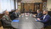 PODIZANJE SARADNJE NAMENSKE INDUSTRIJE NA VIŠI NIVO: Sastanak ministra Gašića sa ministrom privrede i preduzetništva Republike Srpske (FOTO)