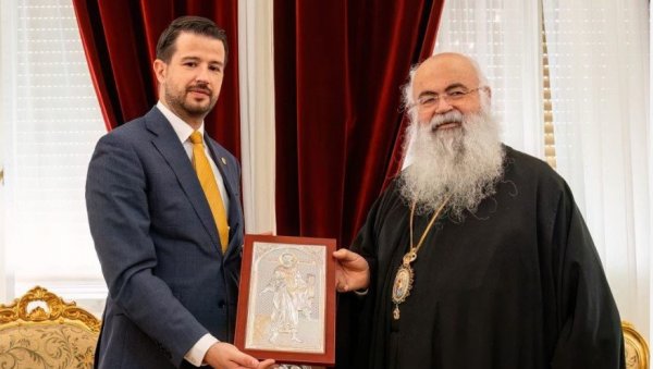 ДИПЛОМАТСКА АКЦИЈА ИЛИ ПРОМОЦИЈА АУТОКЕФАЛНОСТИ „ЦРКВЕ ЦРНЕ ГОРЕ”? Шта говори ћутање Јакова Милатовића током посете Кипру ДИПЛОМАТСКА АКЦИЈА ИЛИ ПРОМОЦИЈА АУТОКЕФАЛНОСТИ „ЦРКВЕ ЦРНЕ ГОРЕ”? Шта говори ћутање Јакова Милатовића током посете Кипру