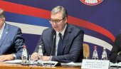ВУЧИЋ НА СВЕСРПСКОМ САБОРУ: Без економије нема очувања ћирилчног писма ни језика ВУЧИЋ НА СВЕСРПСКОМ САБОРУ: Без економије нема очувања ћирилчног писма ни језика