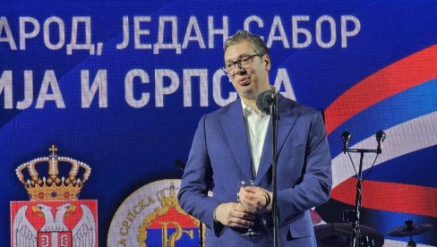 VUČIĆ SE OBRATIO NA SVESRPSKOM SABORU: Duh slobode širi se svetom VUČIĆ SE OBRATIO NA SVESRPSKOM SABORU: Duh slobode širi se svetom