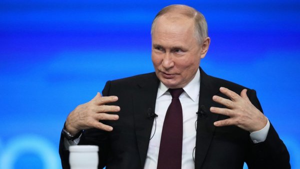 ОГЛАСИО СЕ ПУТИН: Прокоментарисао предстојеће изборе у Белорусији, имао да поручи само једно ОГЛАСИО СЕ ПУТИН: Прокоментарисао предстојеће изборе у Белорусији, имао да поручи само једно