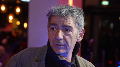 OD NJE STARIJI 20 GODINA: Ova poznata dama je supruga Mikija Manojlovića (FOTO) OD NJE STARIJI 20 GODINA: Ova poznata dama je supruga Mikija Manojlovića (FOTO)