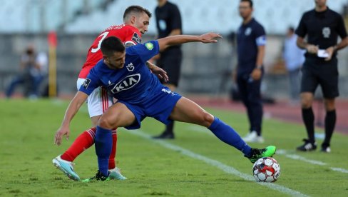SRBIN OSTAJE U MAĐARSKOJ: Matija LJujić produžio ugovor sa Ujpeštom SRBIN OSTAJE U MAĐARSKOJ: Matija LJujić produžio ugovor sa Ujpeštom