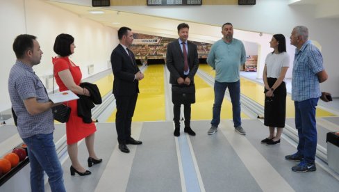 СПОРТ НЕ ПОЗНАЈЕ ГРАНИЦЕ: Спортски савез Краљева учвршћује везе са братским општинама СПОРТ НЕ ПОЗНАЈЕ ГРАНИЦЕ: Спортски савез Краљева учвршћује везе са братским општинама