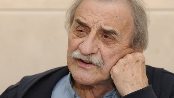 САДА ЈЕ ДРЖАВА НА ПОТЕЗУ: Љубиша Ристић, оснивач КПГТ, о продаји Старе шећеране САДА ЈЕ ДРЖАВА НА ПОТЕЗУ: Љубиша Ристић, оснивач КПГТ, о продаји Старе шећеране