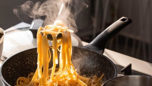 KAKO DA TESTENINA BUDE PERFEKTNO SKUVANA: Ovo je recept sa kojim ne možete da pogrešite KAKO DA TESTENINA BUDE PERFEKTNO SKUVANA: Ovo je recept sa kojim ne možete da pogrešite