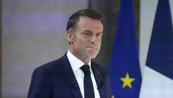 МАКРОНОВА ПОСЛЕДЊА ЛИНИЈА ОДБРАНЕ: Не желим да им предам кључеве моћи... МАКРОНОВА ПОСЛЕДЊА ЛИНИЈА ОДБРАНЕ: Не желим да им предам кључеве моћи...