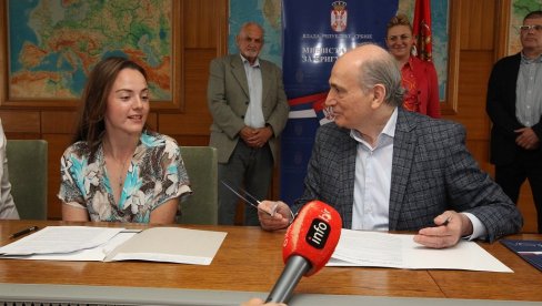BROJ ZAHTEVA ZA KUĆAMA NA SELU RASTE Krkobabić: U novi dom sa novim idejama (FOTO) BROJ ZAHTEVA ZA KUĆAMA NA SELU RASTE Krkobabić: U novi dom sa novim idejama (FOTO)