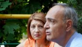 TRZAVICE U BRAKU Aca otkrio: Često mislim o drugim ženama, ali kasno je sada za razvod
