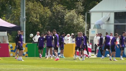 REPREZENTACIJA NEMAČKE: Trening pre početka UEFA Evropskog prvenstva 2024 (VIDEO) REPREZENTACIJA NEMAČKE: Trening pre početka UEFA Evropskog prvenstva 2024 (VIDEO)