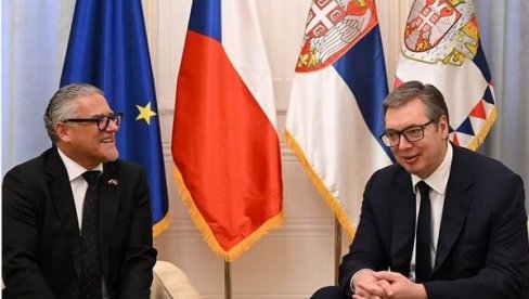 ВУЧИЋ СА ЧЕШКИМ АМБАСАДОРОМ: Уверен сам да ће из Србије понети најлепше успомене ВУЧИЋ СА ЧЕШКИМ АМБАСАДОРОМ: Уверен сам да ће из Србије понети најлепше успомене