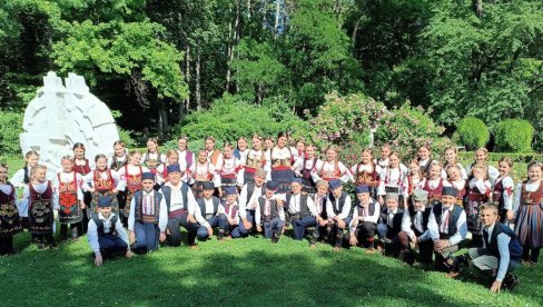 ZLATNI ČUVARI TRADICIJE: Serija uspeha mladih članova SKC „Stefan Nemanja“ iz Kraljeva ZLATNI ČUVARI TRADICIJE: Serija uspeha mladih članova SKC „Stefan Nemanja“ iz Kraljeva