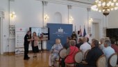 ПЛАКЕТА „ШИРОКО СРЦЕ“ ЗА ХУМАНОСТ НА ДЕЛУ: Новосадским даваоцима крви уручена признања ПЛАКЕТА „ШИРОКО СРЦЕ“ ЗА ХУМАНОСТ НА ДЕЛУ: Новосадским даваоцима крви уручена признања