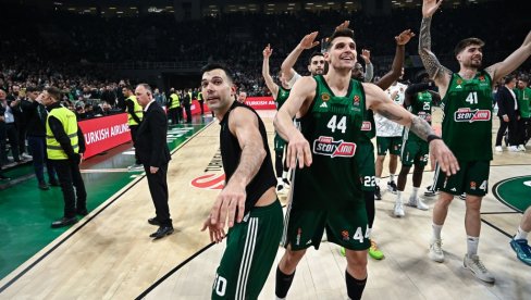 HVALA OLIMPIJAKOSU ŠTO SU GA PUSTILI! Predsednik Panatinaikosa kontraverznom izjavom izazvao buru u Grčkoj HVALA OLIMPIJAKOSU ŠTO SU GA PUSTILI! Predsednik Panatinaikosa kontraverznom izjavom izazvao buru u Grčkoj