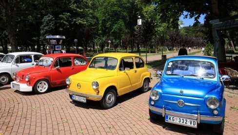 JUBILARNI FIĆA FEST U KRAGUJEVCU : Svi Zastavini oldtajmeri provozaće se gradom JUBILARNI FIĆA FEST U KRAGUJEVCU : Svi Zastavini oldtajmeri provozaće se gradom