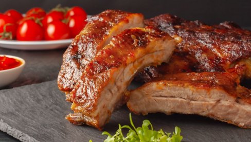 LEPE SE ZA PRSTE: Rebarca sa savršenim prelivom, kao iz restorana LEPE SE ZA PRSTE: Rebarca sa savršenim prelivom, kao iz restorana