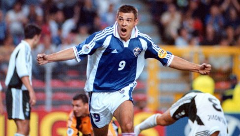 PREMIJERE U ZNAKU GOLEADA: Prve mečeve srpskih fudbalera na Evropskim prvenstvima uglavnom obeležavali vatrometi, ali... PREMIJERE U ZNAKU GOLEADA: Prve mečeve srpskih fudbalera na Evropskim prvenstvima uglavnom obeležavali vatrometi, ali...
