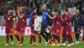 EURO 2024 (3. dan): Haos na Evropskom prvnstvu, policija pucala, tuče navijača, hrabra Srbija se nije obrukala! (VIDEO) EURO 2024 (3. dan): Haos na Evropskom prvnstvu, policija pucala, tuče navijača, hrabra Srbija se nije obrukala! (VIDEO)