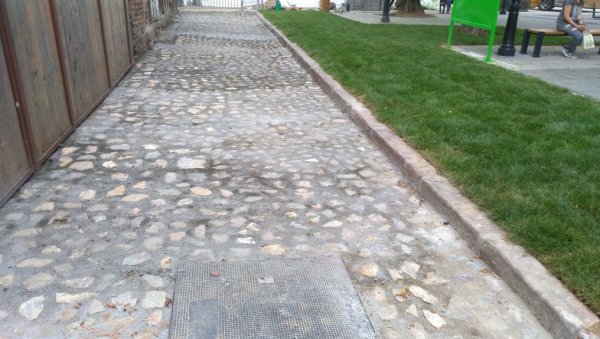ЗАВРШЕНА РЕСТАУРАЦИЈА: Код „Чикоша“ враћена калдрма из 1897. године ЗАВРШЕНА РЕСТАУРАЦИЈА: Код „Чикоша“ враћена калдрма из 1897. године