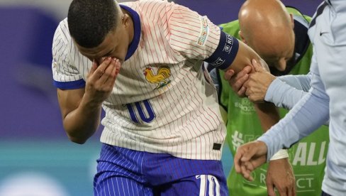 MBAPE SRUŠIO INTERNET! Kilijan zatražio pomoć posle povrede na EURO 2024 MBAPE SRUŠIO INTERNET! Kilijan zatražio pomoć posle povrede na EURO 2024