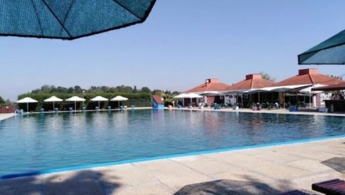 POSLE OSAM GODINA: Ponovo radi bazen u Smederevskoj Palanci POSLE OSAM GODINA: Ponovo radi bazen u Smederevskoj Palanci