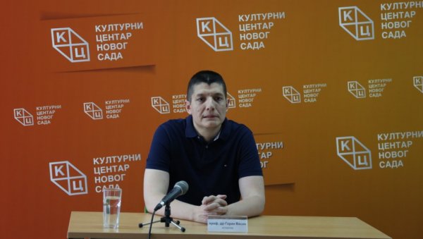 ДО СЛОБОДЕ И УЈЕДИЊЕЊА: Односе Србије и Црне Горе кроз историју обележили успони и падови (ВИДЕО) ДО СЛОБОДЕ И УЈЕДИЊЕЊА: Односе Србије и Црне Горе кроз историју обележили успони и падови (ВИДЕО)
