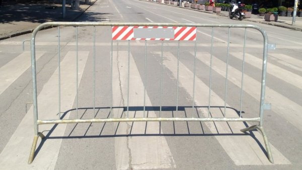 ОБУСТАВА САОБРАЋАЈА: У Костолцу пешачка зона до 31. августа ОБУСТАВА САОБРАЋАЈА: У Костолцу пешачка зона до 31. августа
