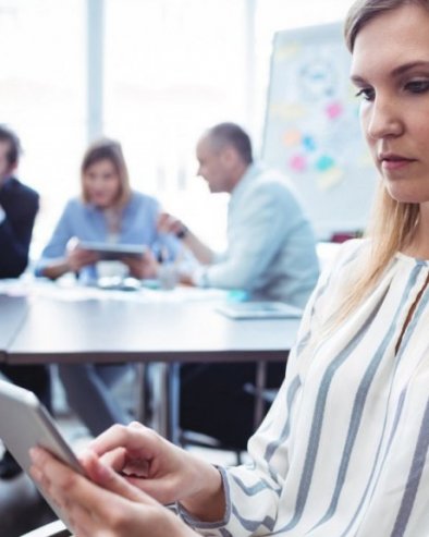 ДОЛАЗИЛА ПРЕРАНО НА ПОСАО, ПА ДОБИЛА ОТКАЗ: Покушала проблем да реши судски, па доживела неочекивано