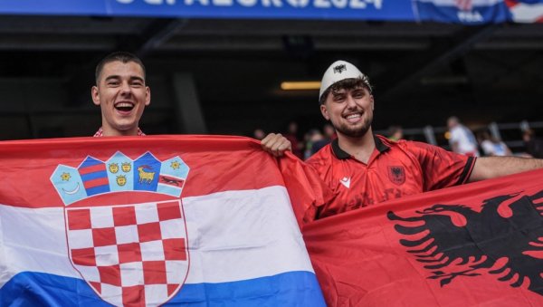 ХРВАТИ, АЛБАНЦИ, НОВА С И Н1 - ЗАУВЕК ЗАЈЕДНО: Уједињени у мржњи против Вучића и Србије! (ВИДЕО) ХРВАТИ, АЛБАНЦИ, НОВА С И Н1 - ЗАУВЕК ЗАЈЕДНО: Уједињени у мржњи против Вучића и Србије! (ВИДЕО)