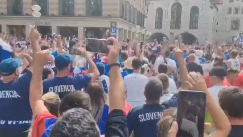 NISU NI SLOVENCI NAIVNI: Evo šta su navijači Slovenije radili po Minhenu pred meč sa Srbijom (VIDEO) NISU NI SLOVENCI NAIVNI: Evo šta su navijači Slovenije radili po Minhenu pred meč sa Srbijom (VIDEO)