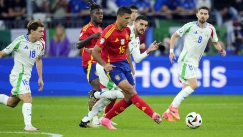 SJAJNA ŠPANIJA U OSMINI FINALA EURO 2024: Furija pokazala snagu protiv Italije (FOTO/VIDEO) SJAJNA ŠPANIJA U OSMINI FINALA EURO 2024: Furija pokazala snagu protiv Italije (FOTO/VIDEO)