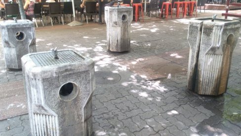 PRORADILE ČESME: Zamenjene slavine koje su polomili vandali PRORADILE ČESME: Zamenjene slavine koje su polomili vandali