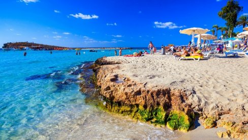 NIKAD JEFTINIJE Otkrijte čari destinacije sa idelnim plažama i sjajnim provodom!