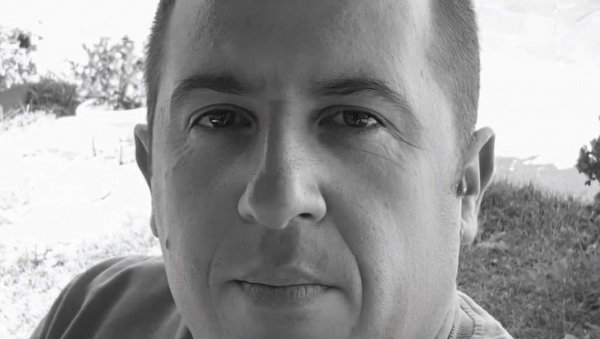 ХАПШЕЊА У ФАБРИЦИ У ШИДУ: Акција полиције дан након великог пожара, у ком је страдао радник ХАПШЕЊА У ФАБРИЦИ У ШИДУ: Акција полиције дан након великог пожара, у ком је страдао радник