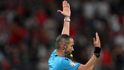 UEFA ODREDILA GLAVNOG SUDIJU: Italijam deli pravdu na meču Francuska - Poljska UEFA ODREDILA GLAVNOG SUDIJU: Italijam deli pravdu na meču Francuska - Poljska